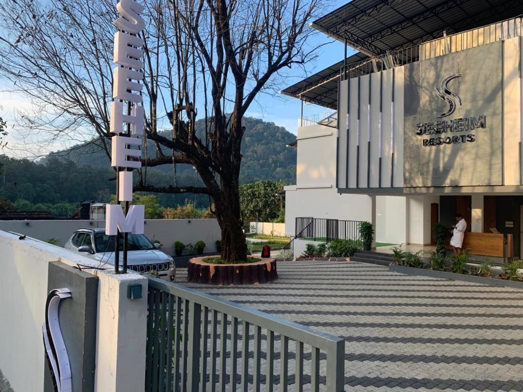 Seeheim Resorts Athirappilly Zewnętrze zdjęcie