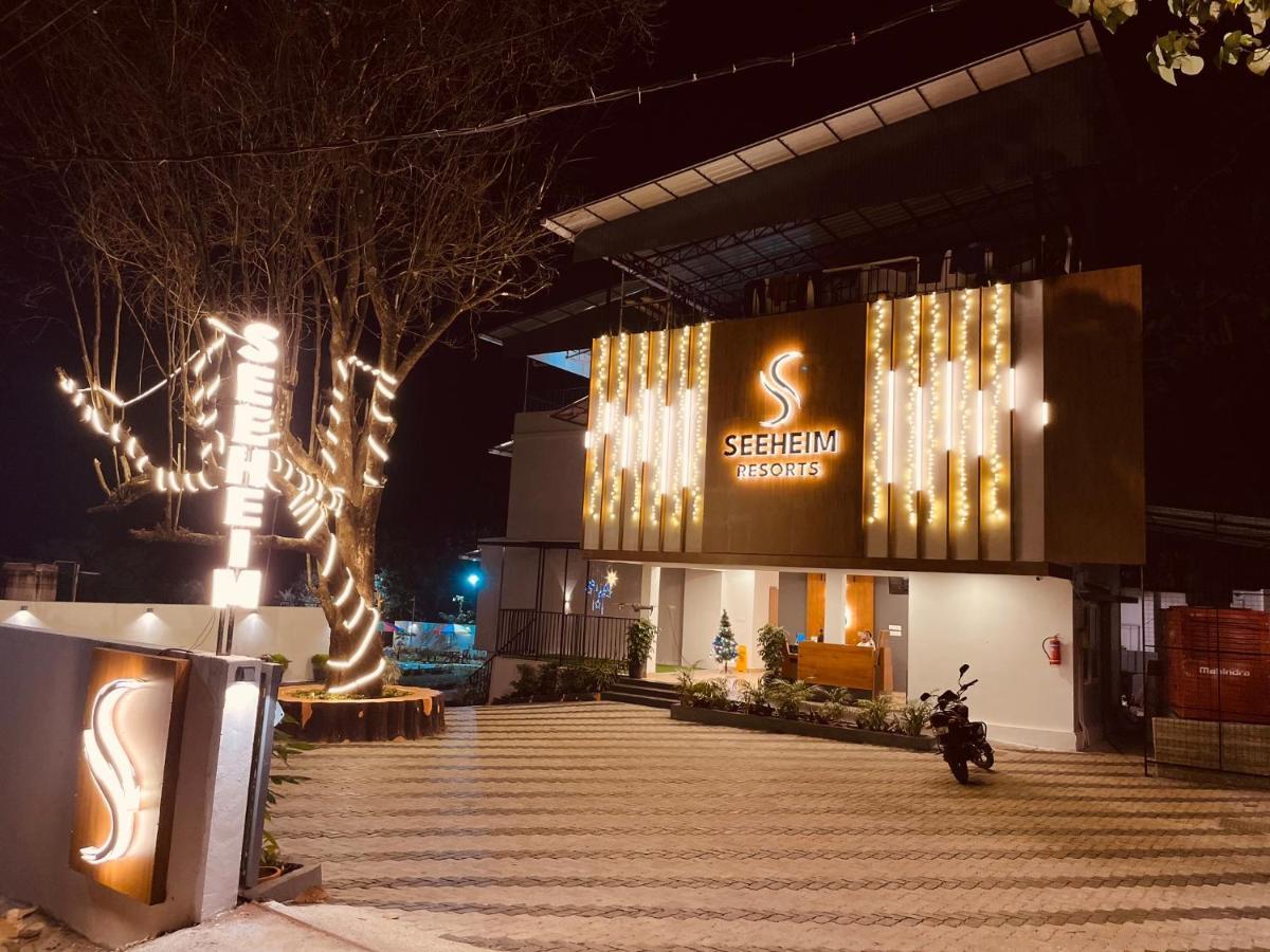 Seeheim Resorts Athirappilly Zewnętrze zdjęcie