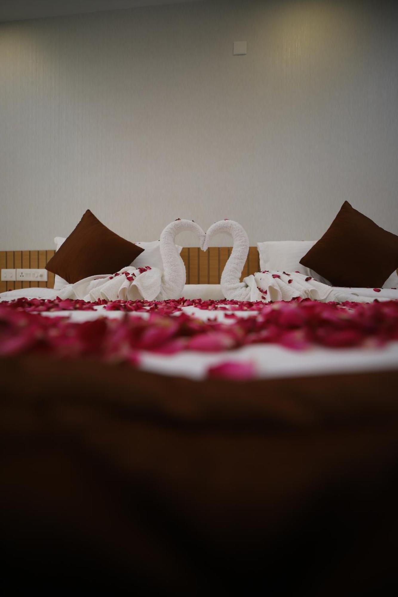 Seeheim Resorts Athirappilly Zewnętrze zdjęcie